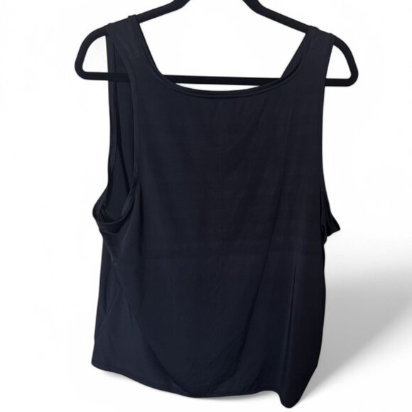 Express Relaxed Scoop Neck Tailored Tank – XL - Picture 3 of 5